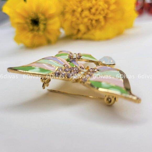 𝅺TWO Butterflies Brooch Pin - Picture 7 of 7